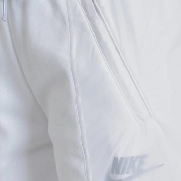 NWT Nike Tech Fleece Splatter Pants White Size XS $150 - Picture 3 of 4
